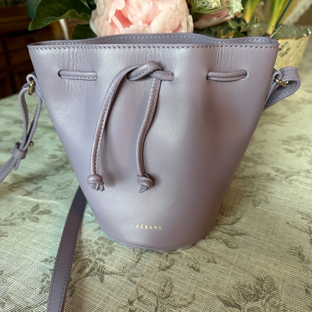 Sézane mini farrow Bucket Bag in Lilac
